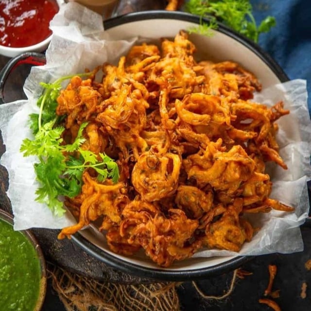 Onion Pakoda.